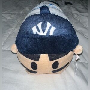 New York Yankees Plush Brand New MLB Baseball Collectible
